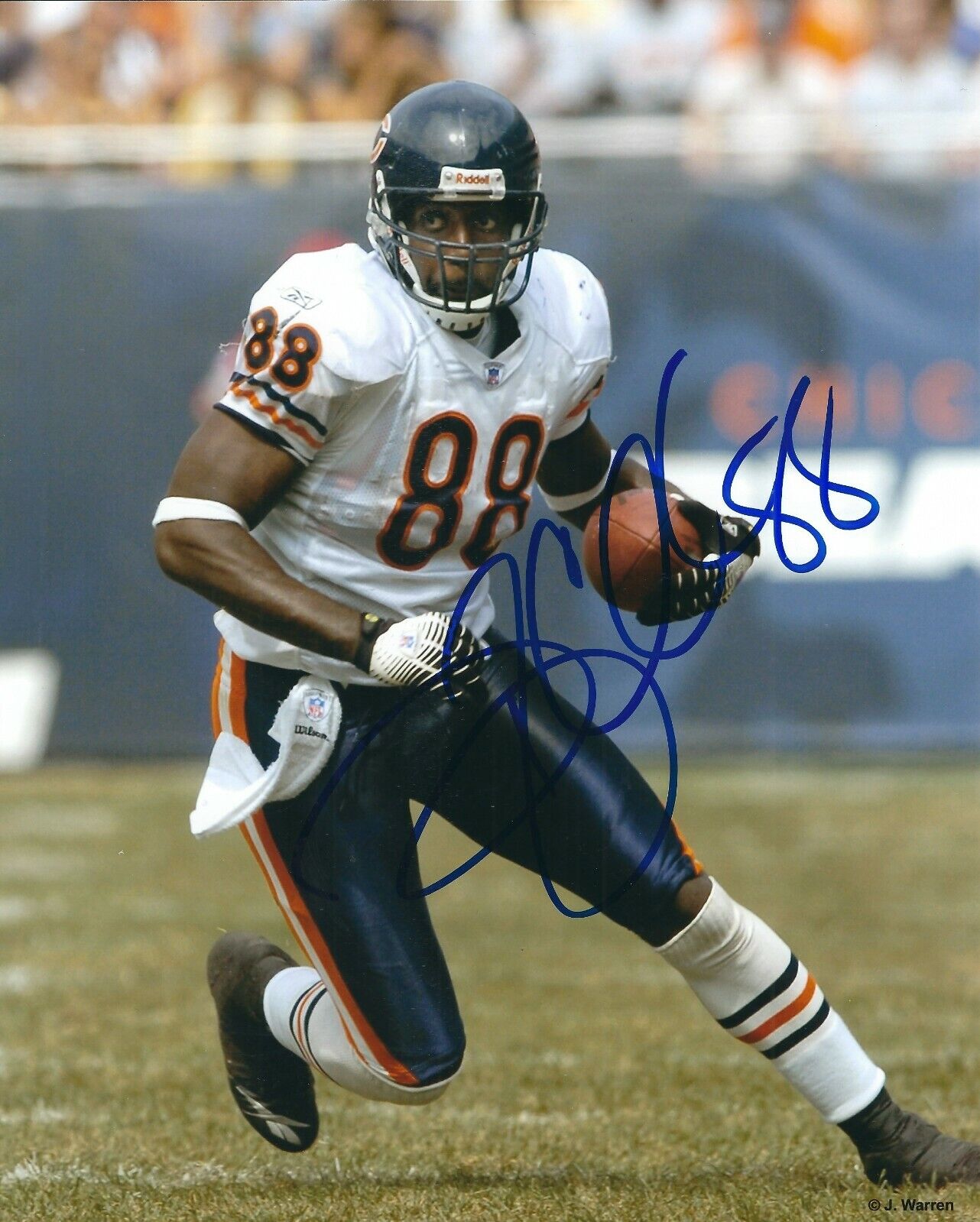 Autographed DESMOND CLARK Chicago Bears 8x10 Photo Poster painting - w/COA