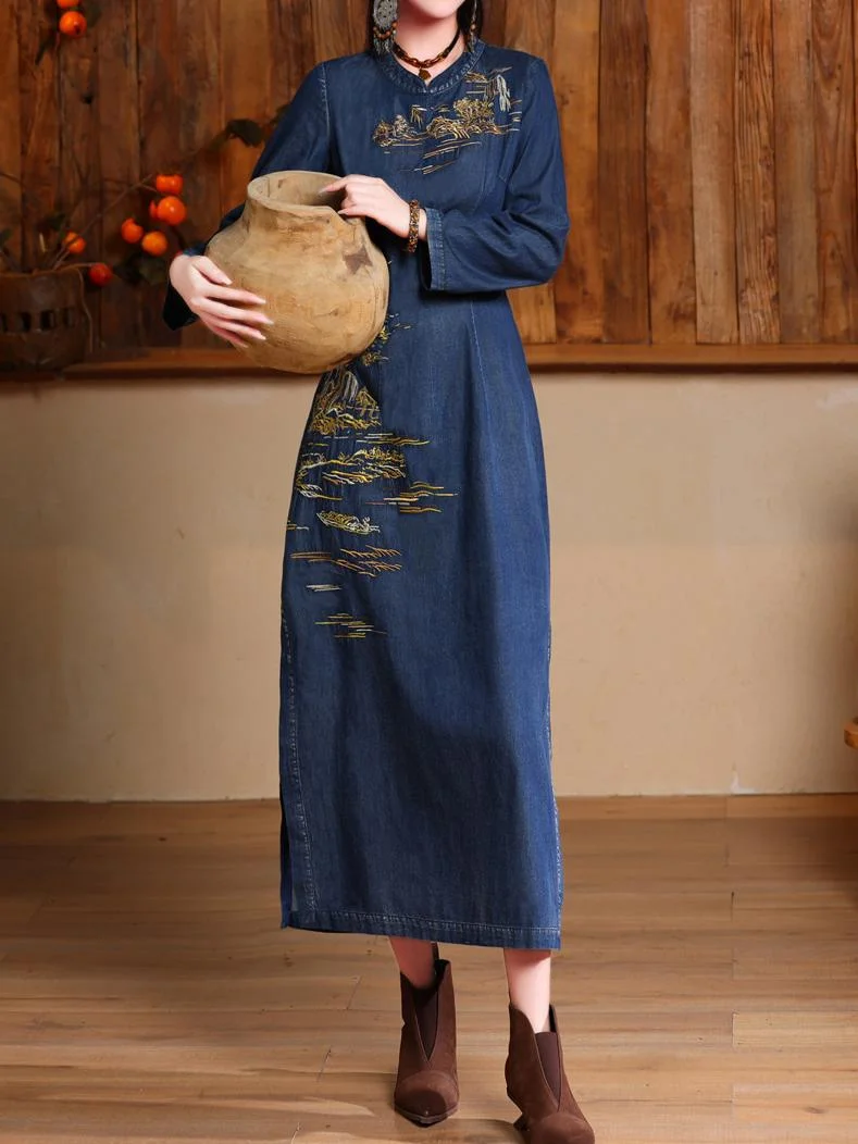 Women's Denim Embroidered Short Sleeve Scoop Neck Maxi Dress