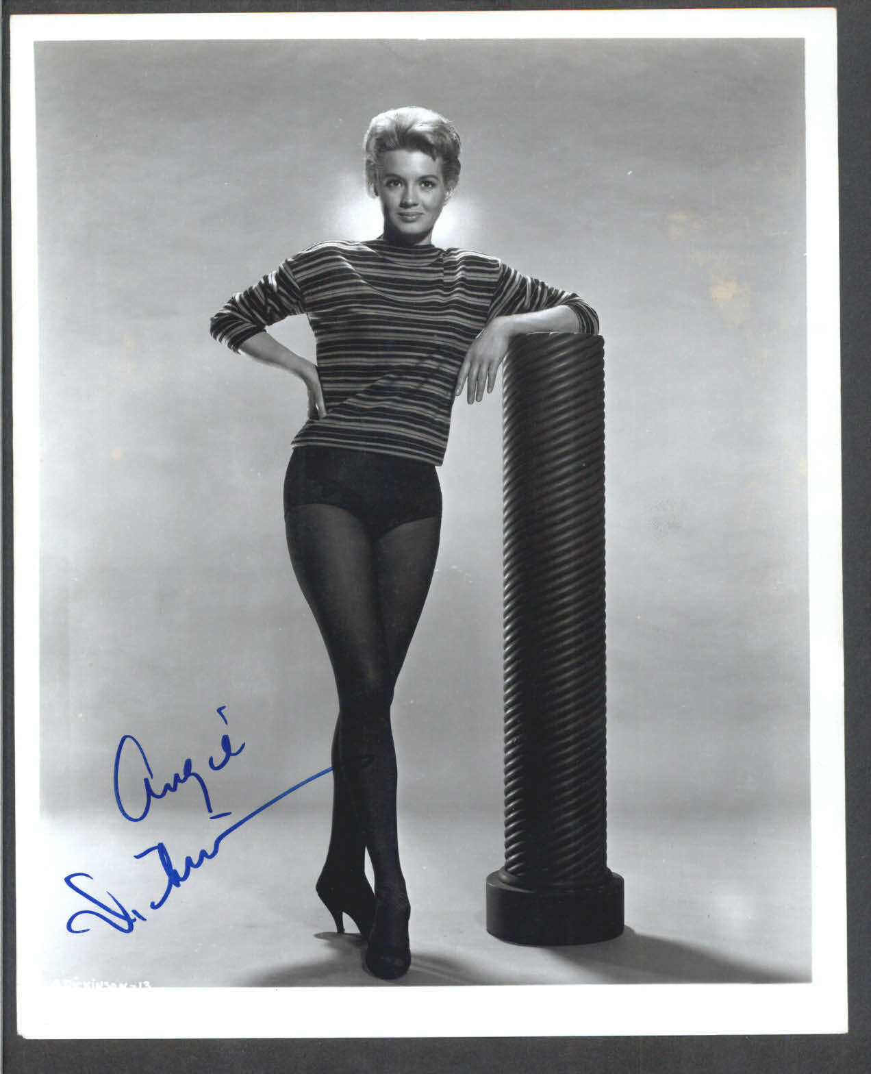 Angie Dickinson - Signed Vintage Celebrity Autograph Photo Poster painting - Police Woman