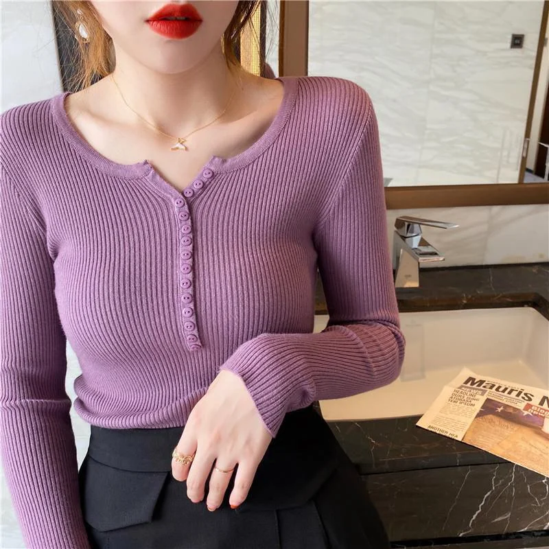 Uveng Uveng Sweater Women's Autumn And Winter Under The Bottom Shirt V Collar 2024 New Burst Long-Sleeved Black Tight Coat