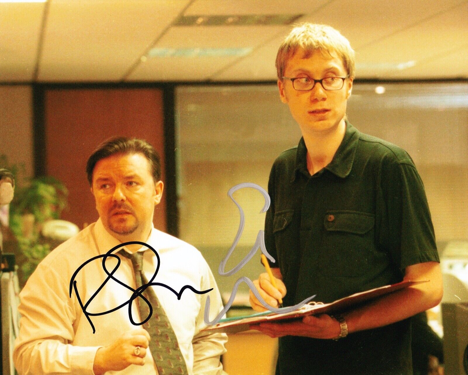 Ricky Gervais & Stephen Merchant Signed 10X8 Photo Poster painting THE OFFICE AFTAL COA (C)