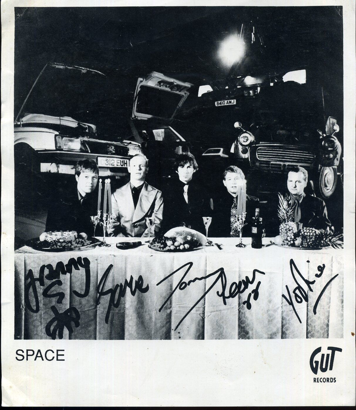 SPACE Autographed Gut Records Photo Poster paintinggraph - Pop / Rock Group - preprint