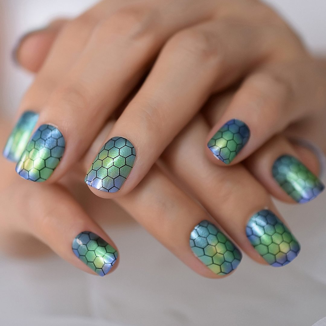 Green Rainbow Nails Short Square Grid Nails Tips Fingernails Art Supplies Wholesale Reuseable Gels Dedachable Nails EchiQ