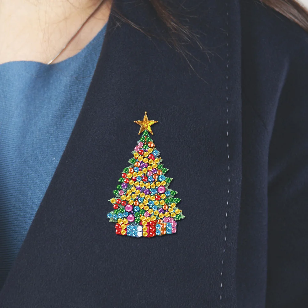 4Pcs Acrylic Special Shaped Christmas DIY Diamond Art Brooch Kit for Women Girls