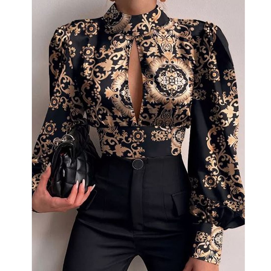 Everly Backless Half A Turtleneck Blouse