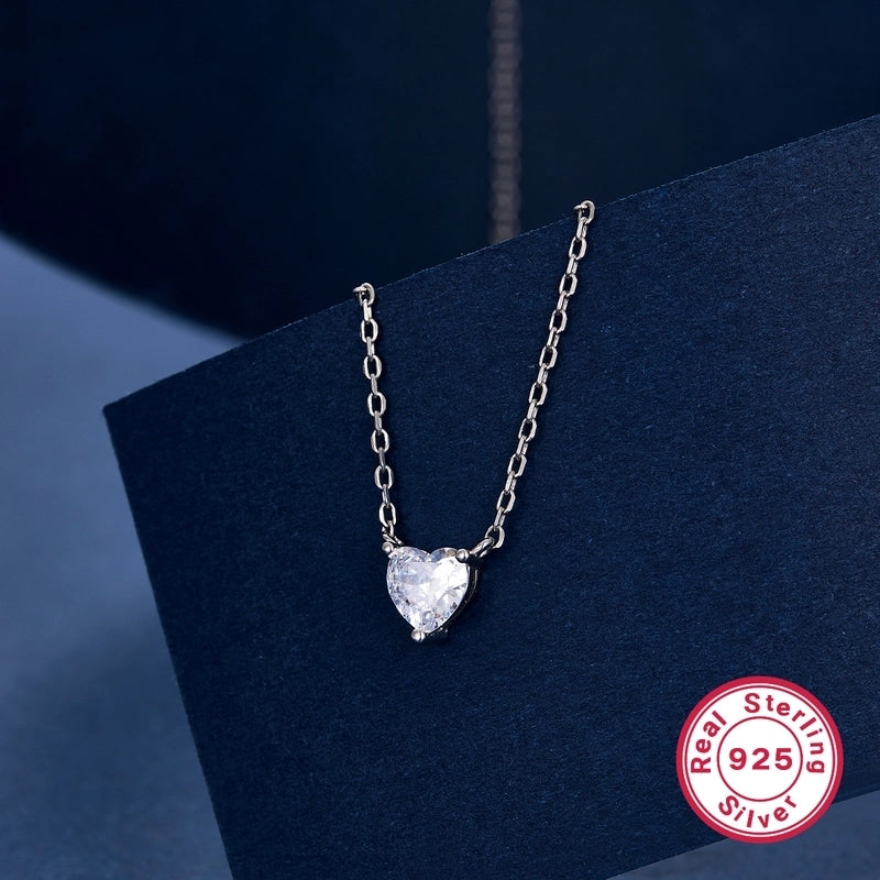 925 Sterling Silver Long-Lasting Plated Zircon Inlay Heart Shape Pendant Necklace