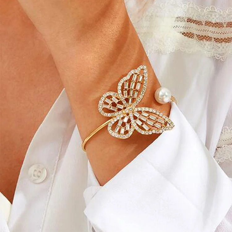Rhinestone Butterfly Shaped Glistening Bracelet
