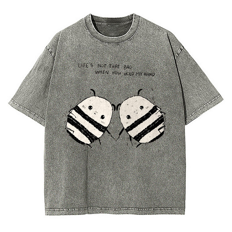 Two little bees Men's washed T-shirt