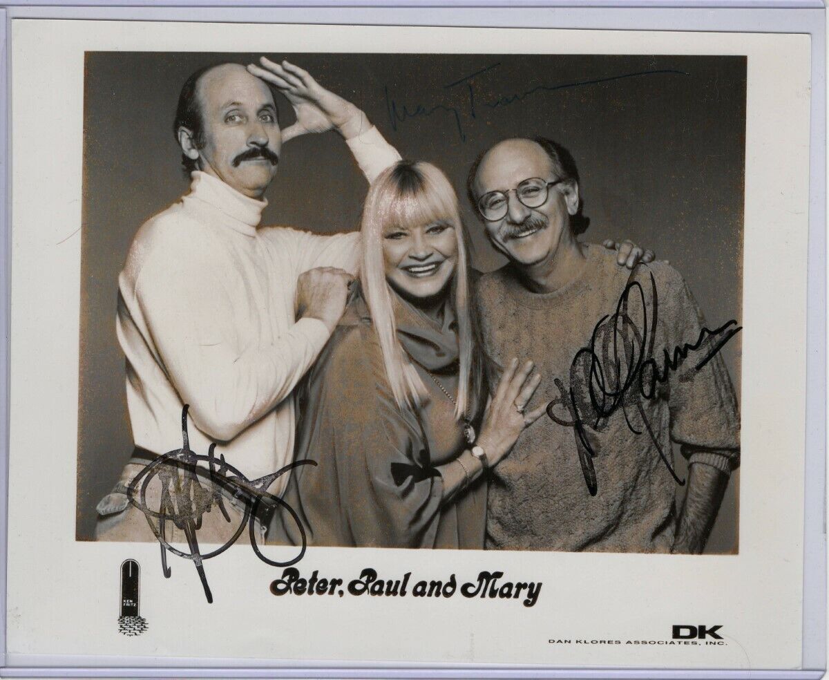 Peter, Paul and Mary Signed Autographed 8X10 Photo Poster painting Smeared JSA BB40700