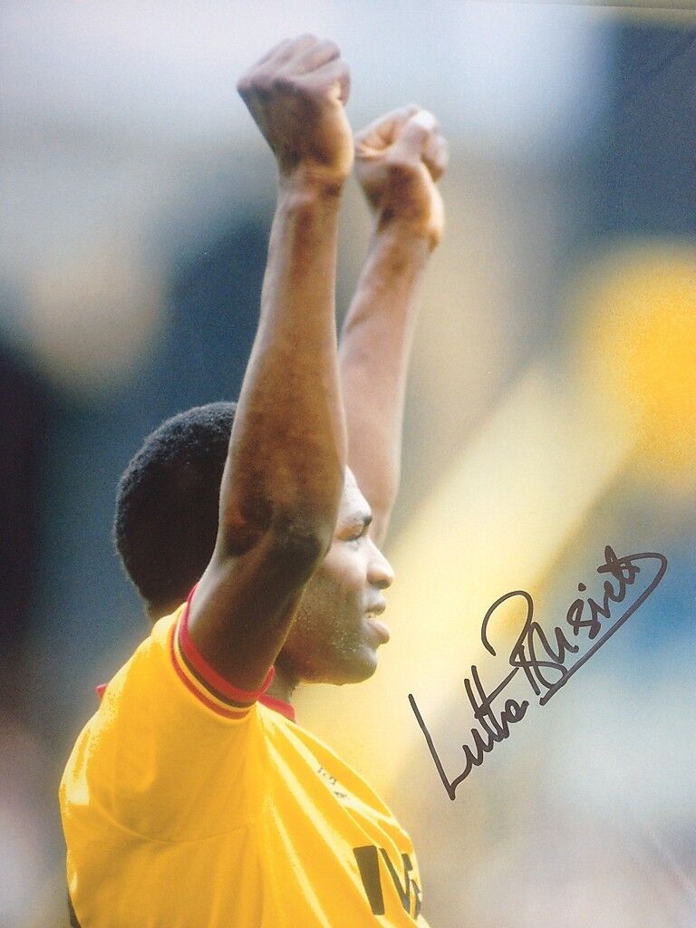 LUTHER BLISSETT - FORMER WATFORD FOOTBALLER - BRILLIANT SIGNED COLOUR Photo Poster painting