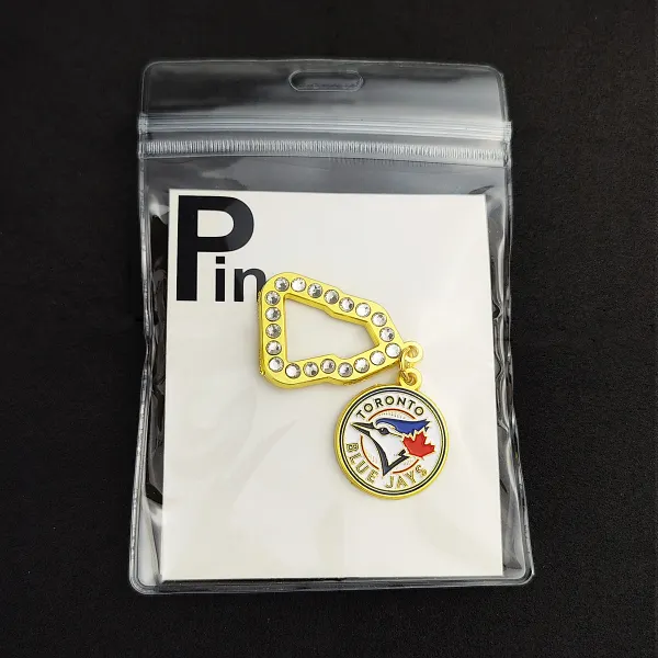 Foto del pin Baseball Hat Decoration 6