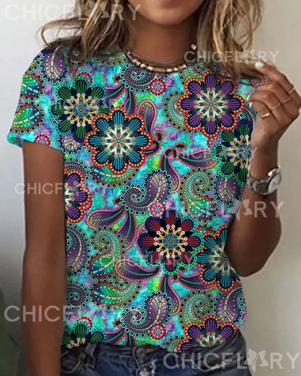 Women's Mandala Floral Pattern Crew Neck T-shirt