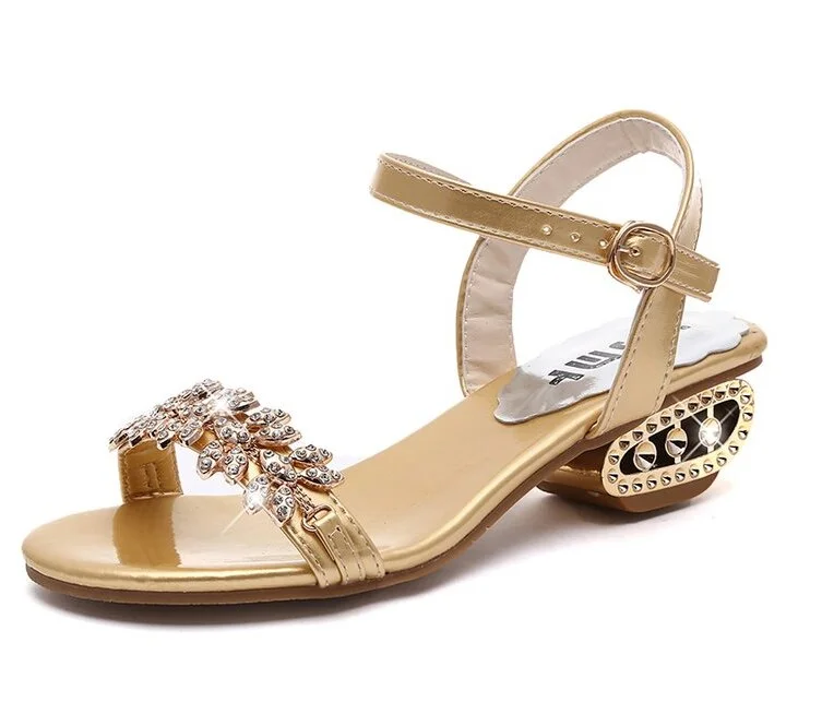 2020 New women shoes slippers summer beach sandals Fashion women Rhinestone outdoor slippers flip flops shoes women mujer