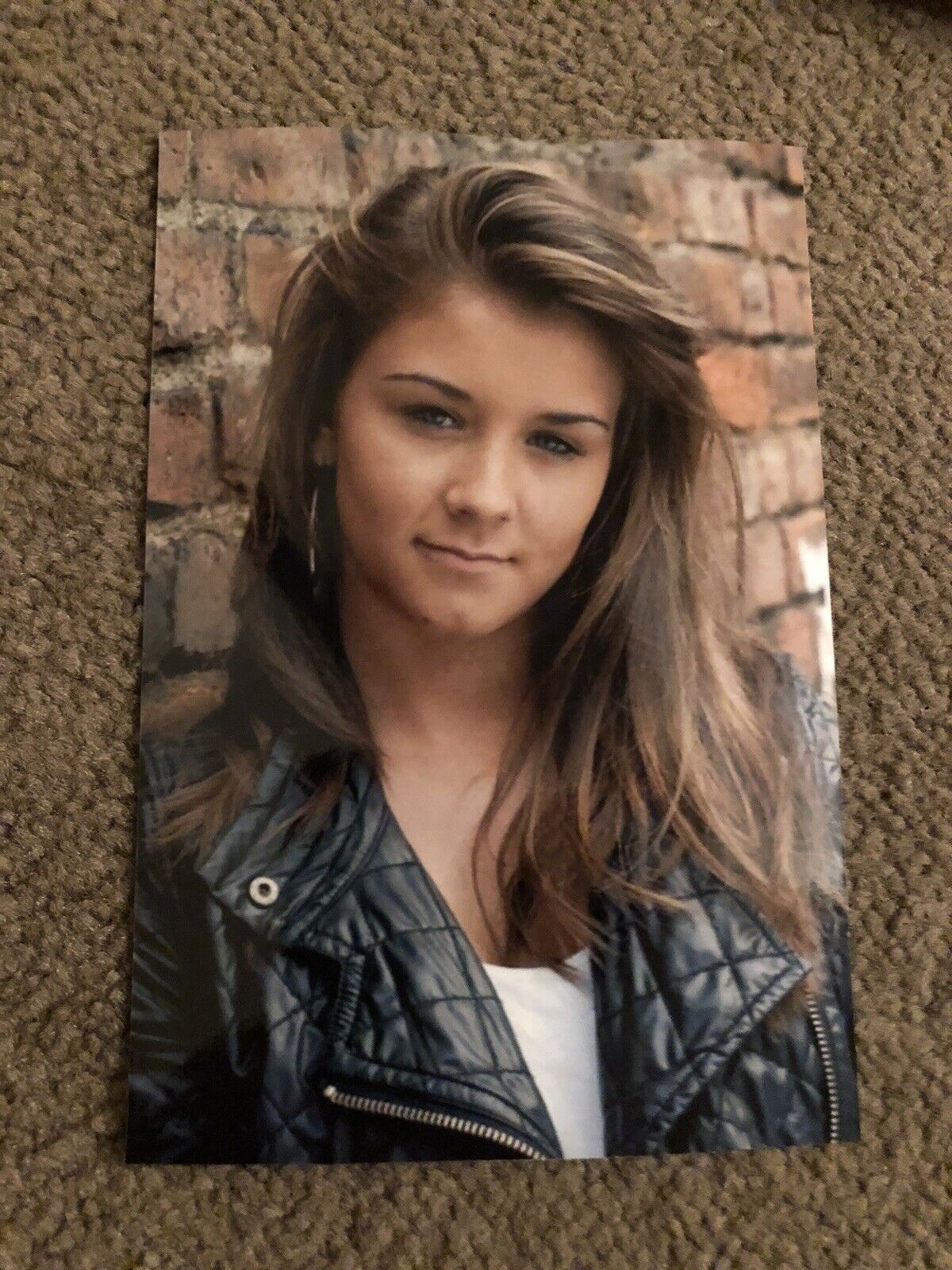 BROOKE VINCENT (CORONATION STREET) UNSIGNED Photo Poster painting- 6x4”