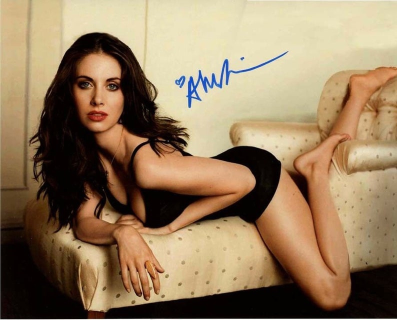 Alison brie signed autographed 11x14 Photo Poster painting