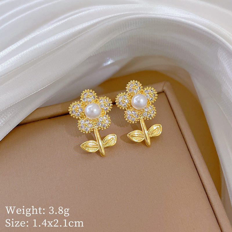 Necklace Earring Set Full Of Diamond Leaves And Flowers Personalized Banquet Earrings And Pendant Set