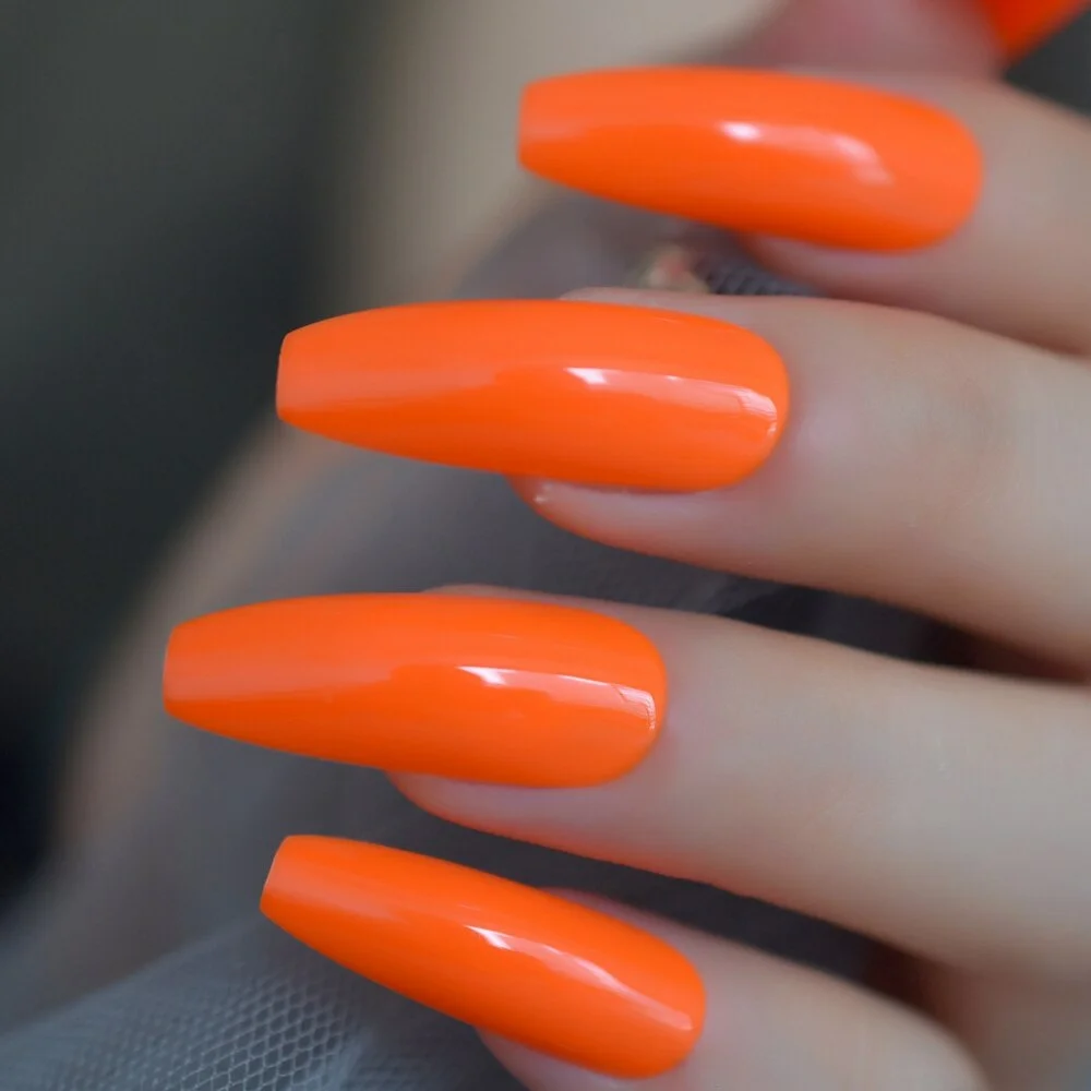 Specular Reflection Vampire Wine Red False Nails Shiny Square Long Solid Nail Tips with Glue Sticker Z431-Nail Inspo