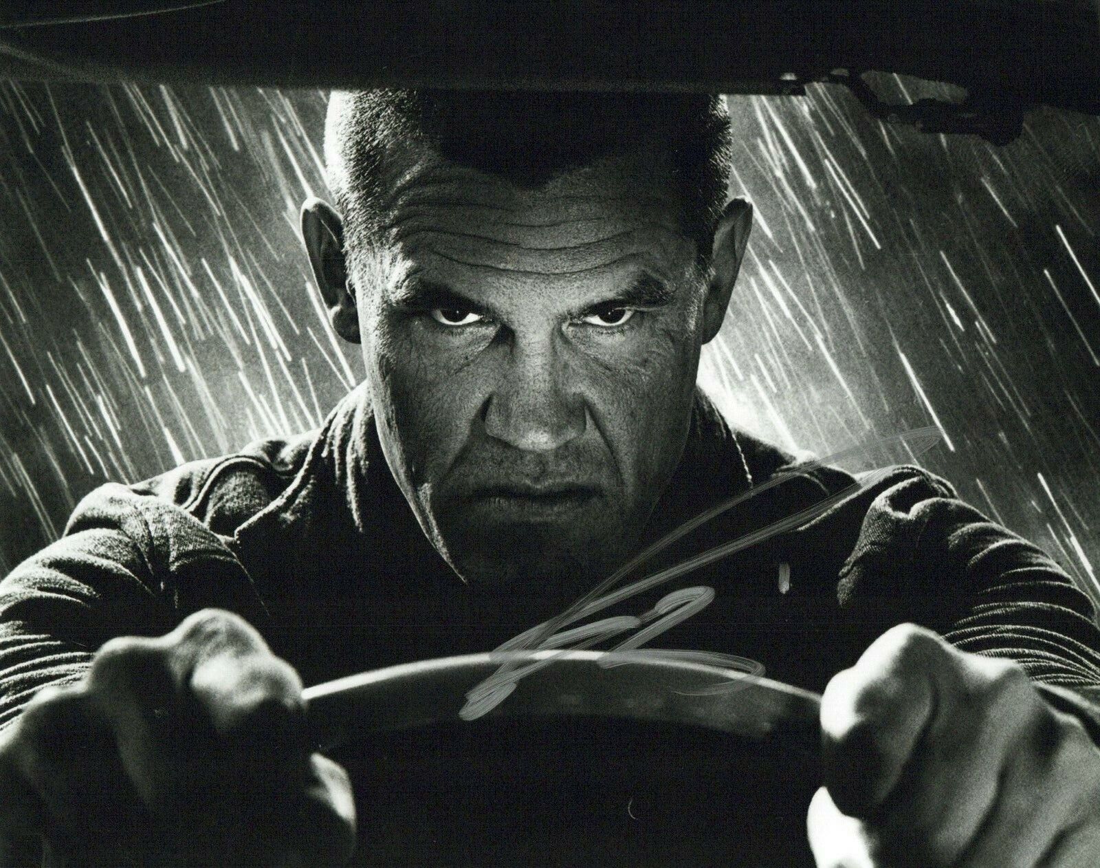 Josh Brolin Sin City A Dame To Kill For autographed Photo Poster painting signed 8x10 #1 Dwight