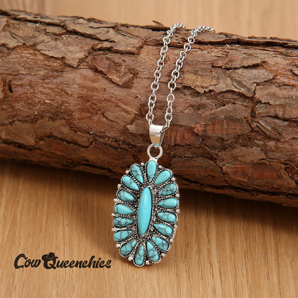 Turquoise Inlaid Pendant Necklace