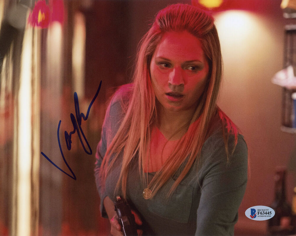 Vanessa Ray Signed BAS 8X10 Blue Bloods Photo Poster painting Auto Autographed Beckett
