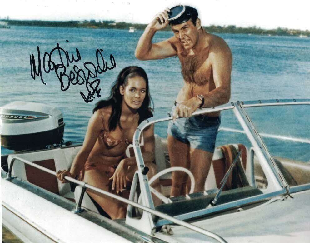 MARTINE BESWICK - Paula in Thunderball hand signed 10 x 8 Photo Poster painting