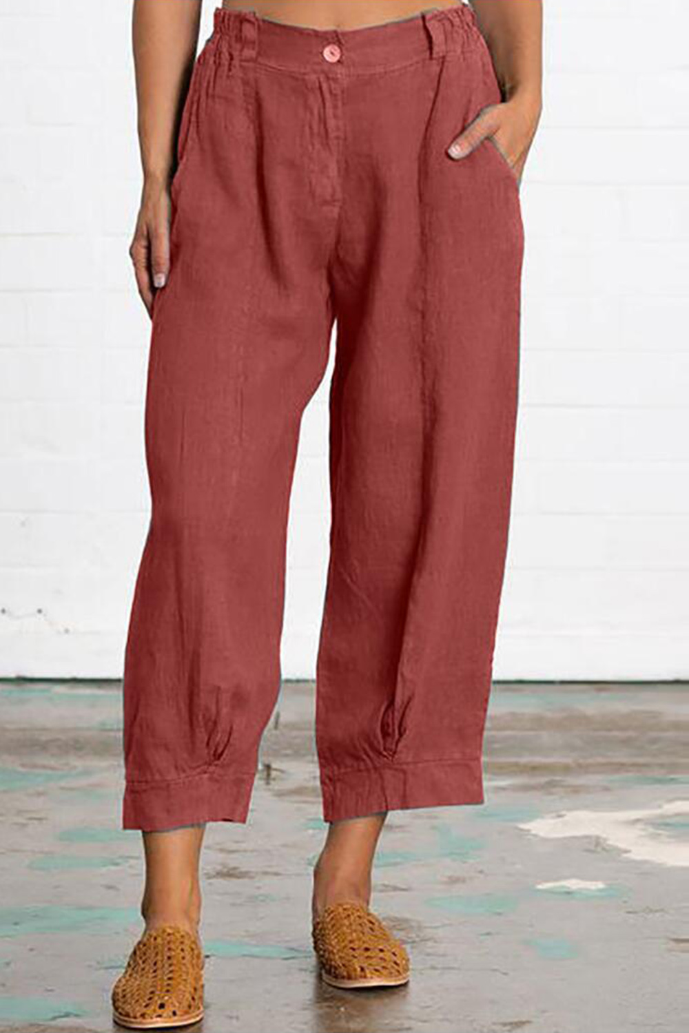 Plus Size Casual Brick Red Cotton And Linen Solid Pocket Loose Cropped Pants 2024 - Flycurvy 
