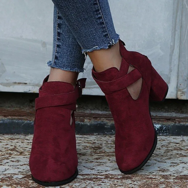 2021 Europe station winter motorcycle boots high-heeled suede plus size nude boots short boots buckle retro women's boots