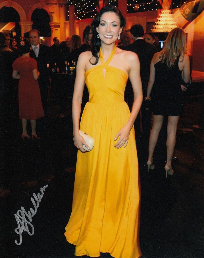 Anna Skellern Autograph Signed Photo Poster painting Print