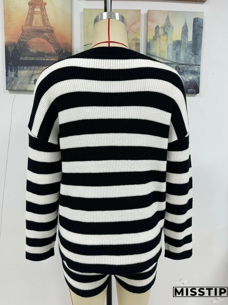 Women Stripe Patchwork Round Neck Casual Knitting Sweater and Shorts Two-piece Set