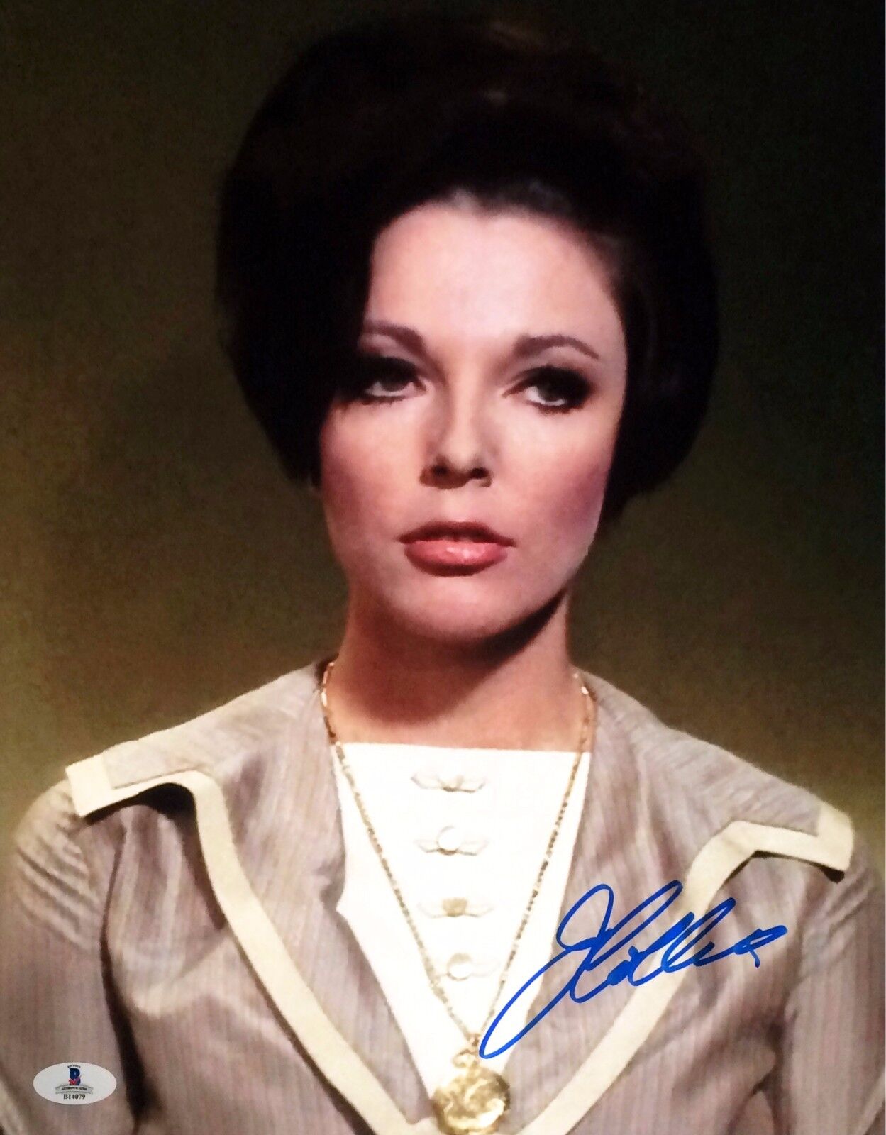 Joan Collins Dynasty Signed Autographed 11x14 Photo Poster painting BAS B14079