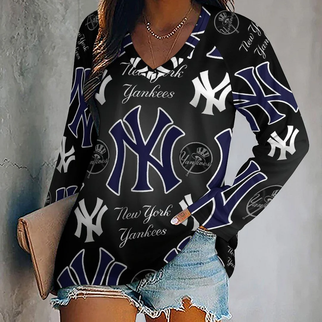 V-neck Long Sleeve Casual T-shirt for  Women and Men Printed with Pattern ,Blue