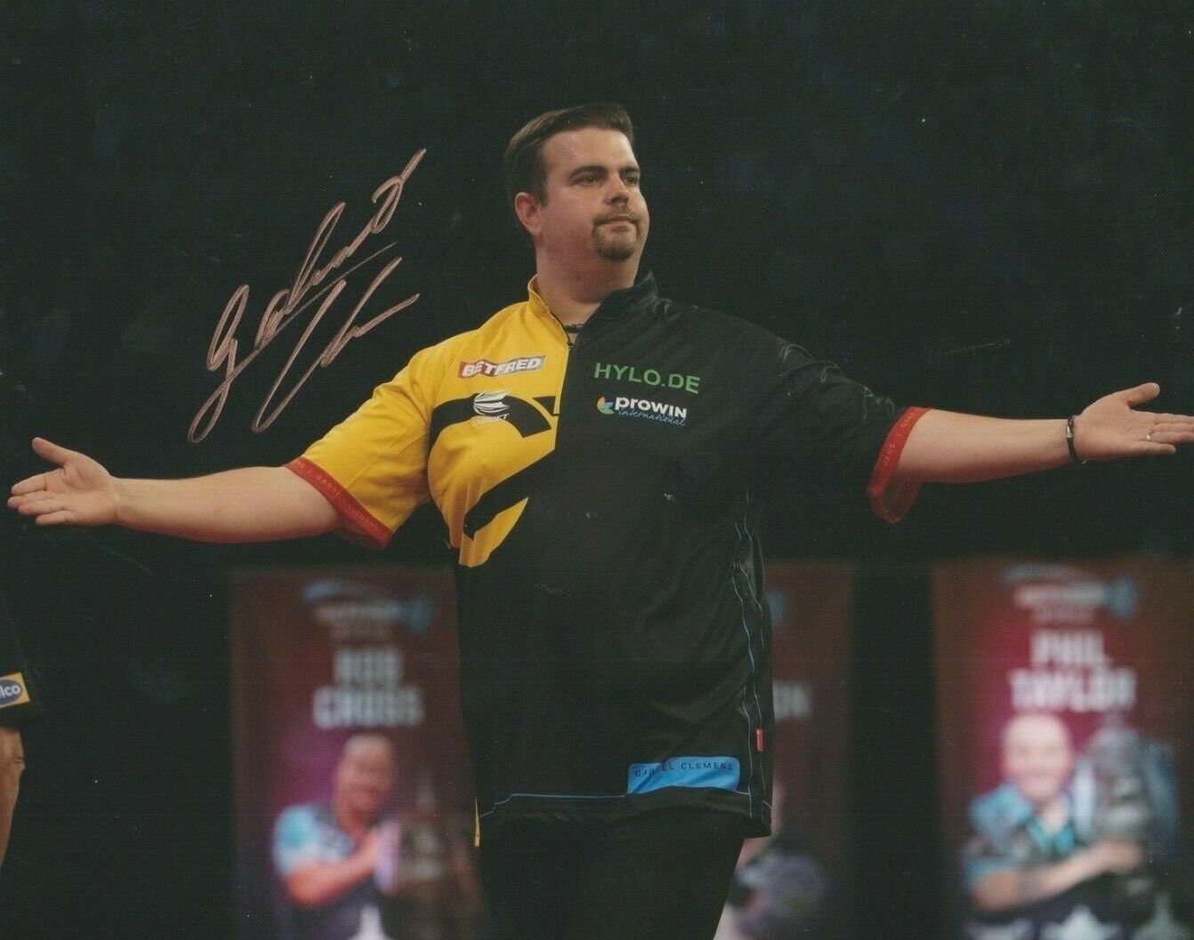 Gabriel Clemons **HAND SIGNED** 8x10 Photo Poster painting ~ Darts ~ AUTOGRAPHED