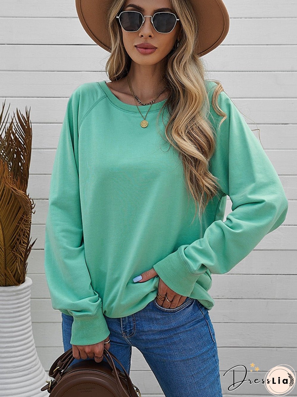 Green Crew Neck Long Sleeve Sweatshirt with Distressed Detail