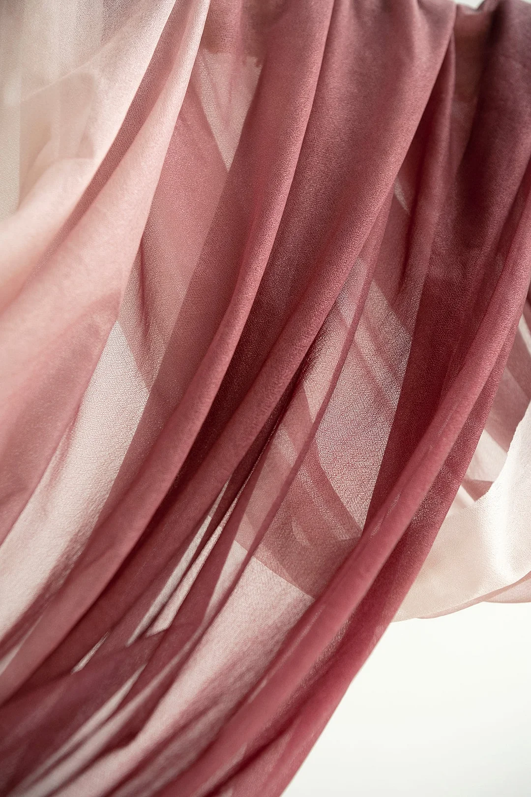 Flat Arch Decor in Burgundy & Dusty Rose