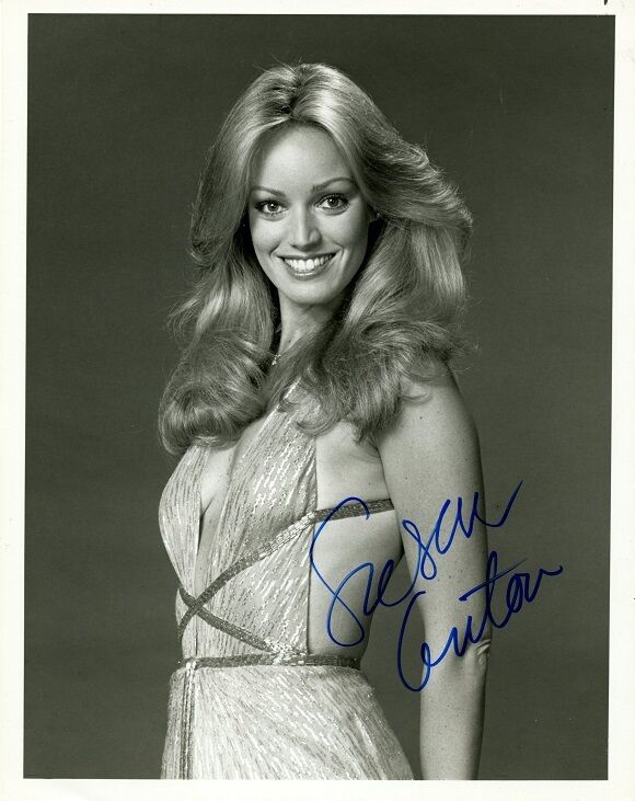 Gorgeous SUSAN ANTON In-person Signed Photo Poster painting