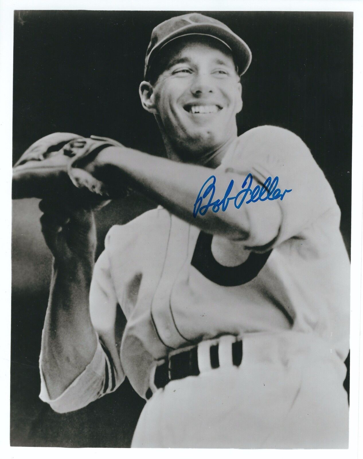 Autographed 8X10 Bob Feller Cleveland Indians Photo Poster painting - w/COA