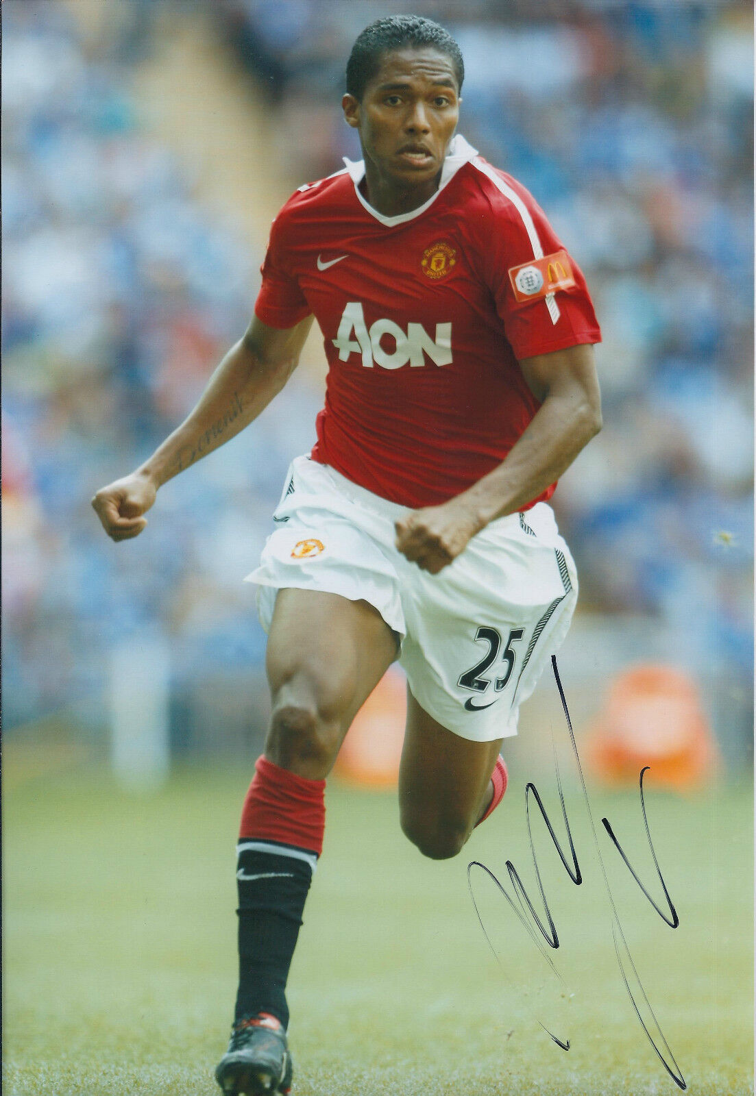 Antonio VALENCIA Signed Autograph Photo Poster painting AFTAL COA Manchester United Man Utd RARE