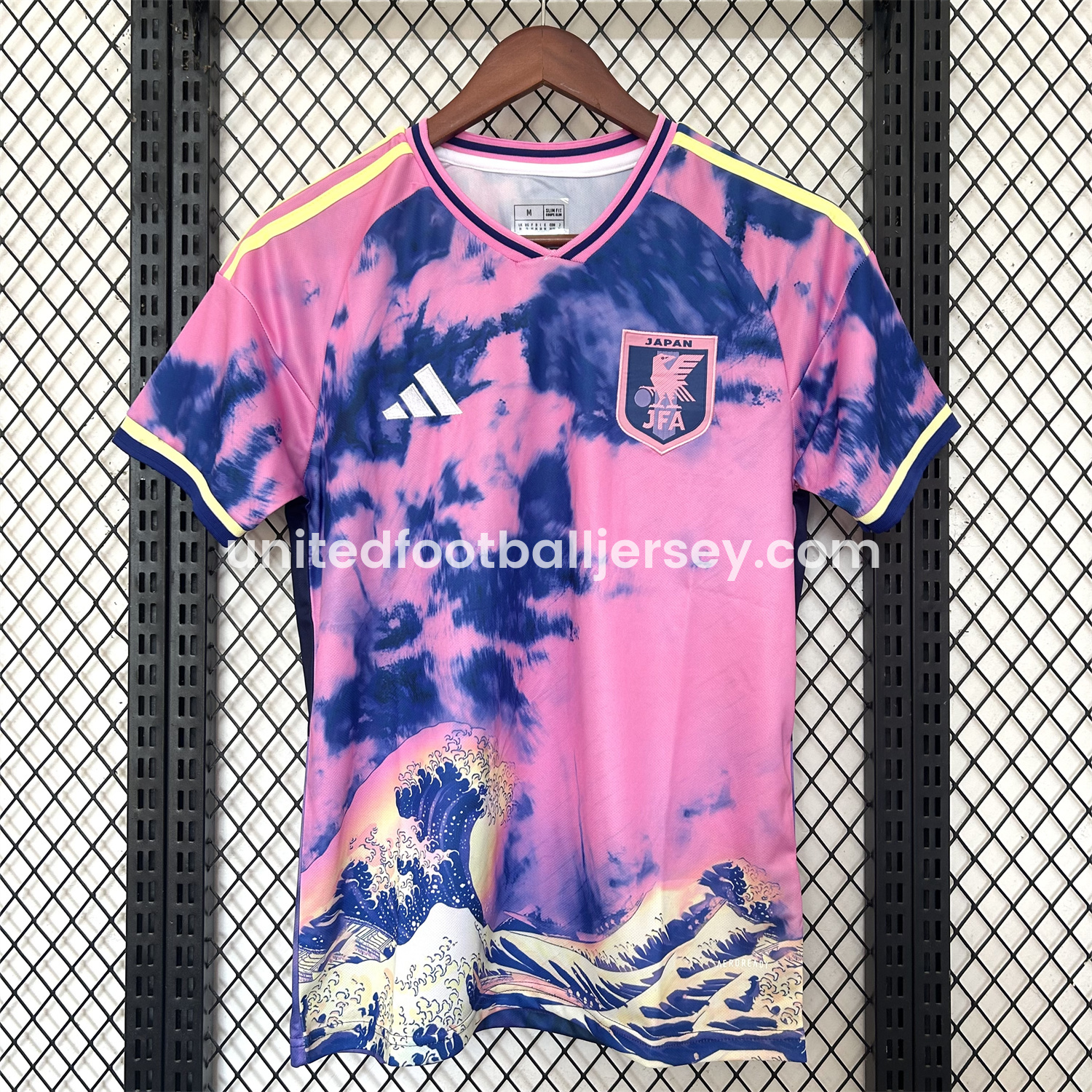 Japan 25-26 Pink Wave Special Edition Jersey - Fans Version
