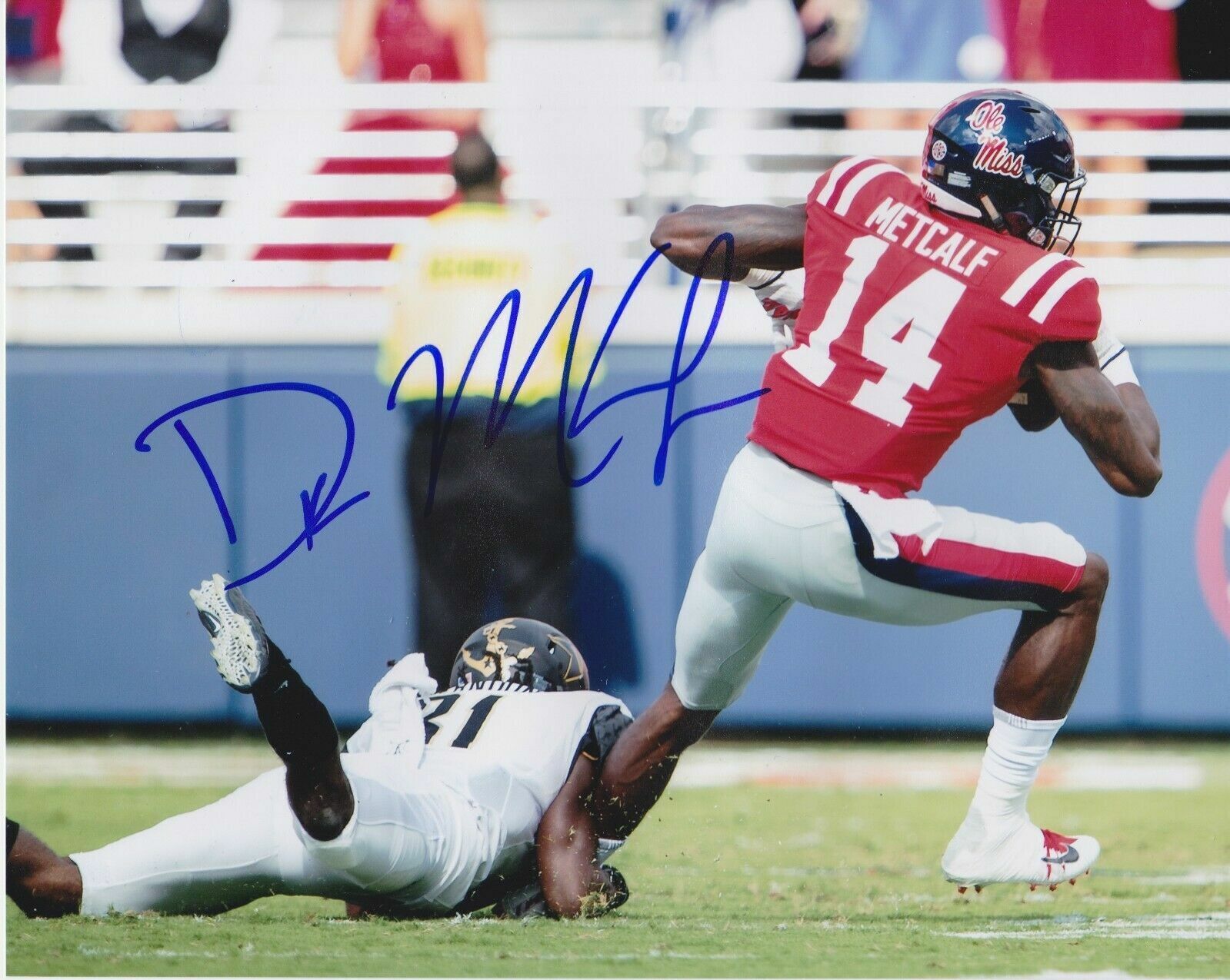 D.K. Metcalf Autographed Signed 8x10 Photo Poster painting Ole Miss Rebels REPRINT