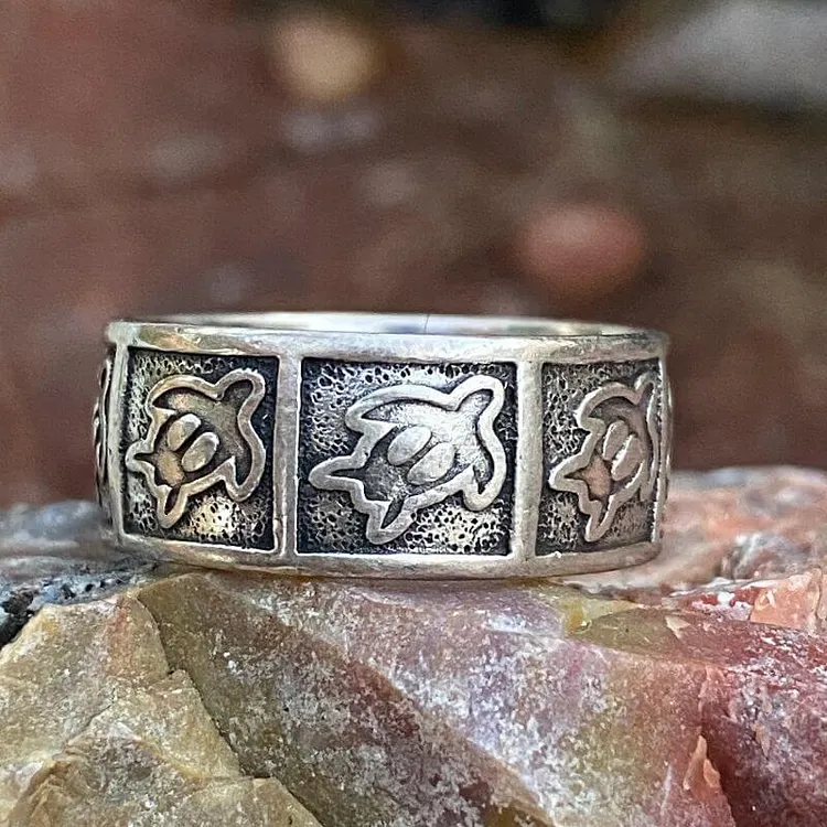 Sterling Silver Sea Turtle Band Ring Size 9
