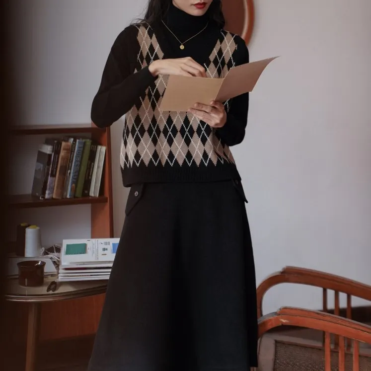 Churchf Churchf Retro Rstyle Loose V Collar Knitting New Vest With Vest Vest Horse Clip Coat Female