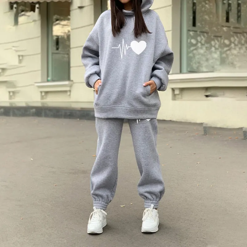 Oversize Heart Printed Fleece Women's Tracksuit Hoodies 2 Piece Set Sweatshirt + Pants Women Sport Suit Winter Sportswear