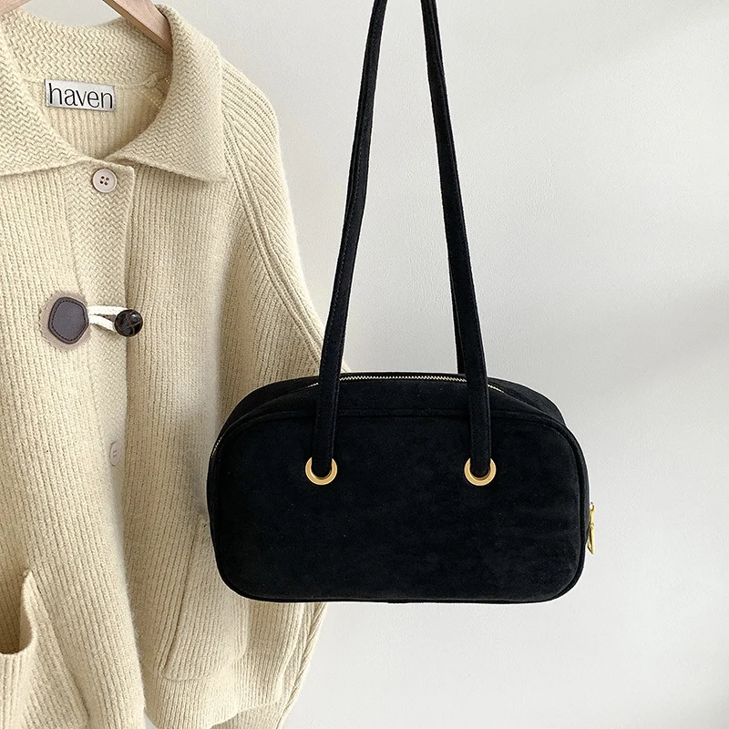 Mongw Mongw Ins Wind Suede Bag Women's Versatile 2024 Autumn / Winter Suede Retro Temperament One-Shoulder Boston Bag