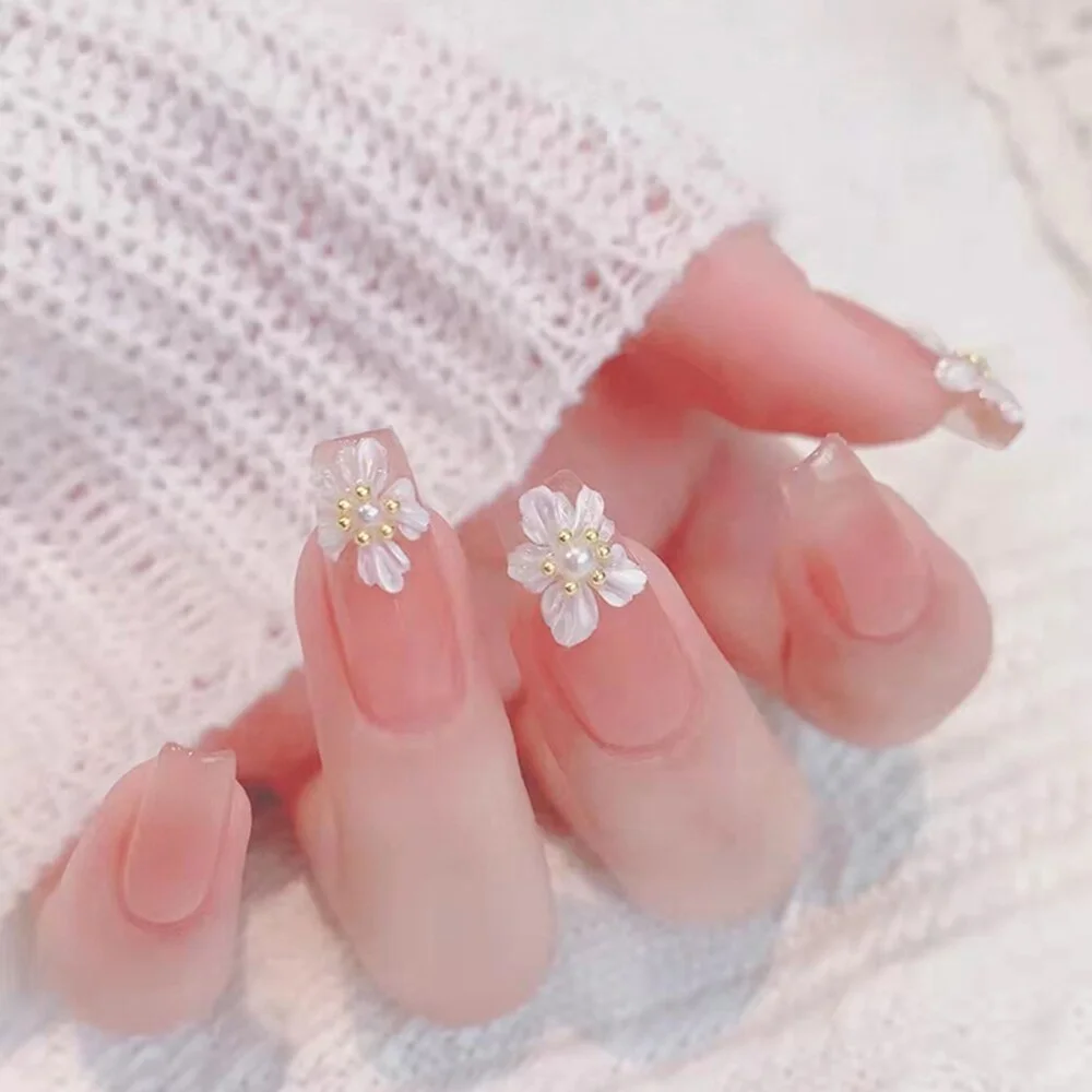 24pcs Tulip Printed Nail Patch Nude Color Wearable Artificial Fake Nails Full Cover Sweet Nude Pink Nail Tips Art Accessories-Nail Inspo