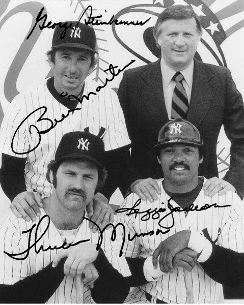 REPRINT - THURMAN MUNSON - STEINBRENNER - MARTIN - REGGIE Yankees 8x10 Photo Poster painting RP