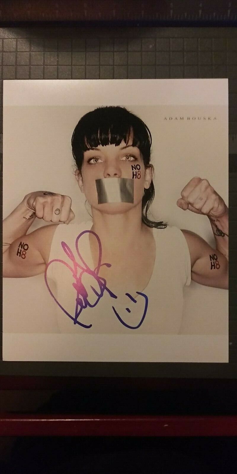 Pauley Perrette signed 8x10