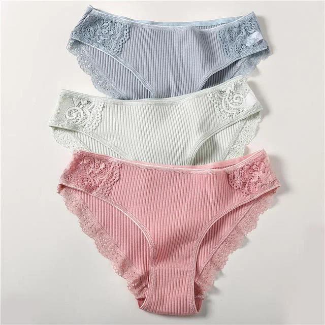 FINETOO 3PCS/Set Cotton Panties Women Underwear Sexy Panties Lace Brief for Female Panty Lingerie Low Waist Floral culotte femme