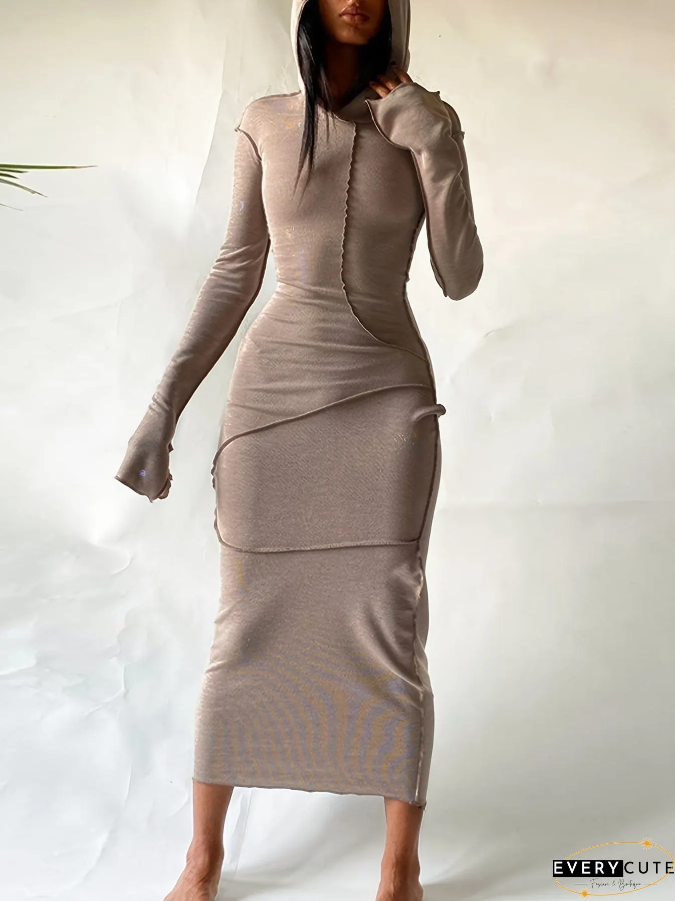 Flattering Maxi Dress with Contrasting Stitches