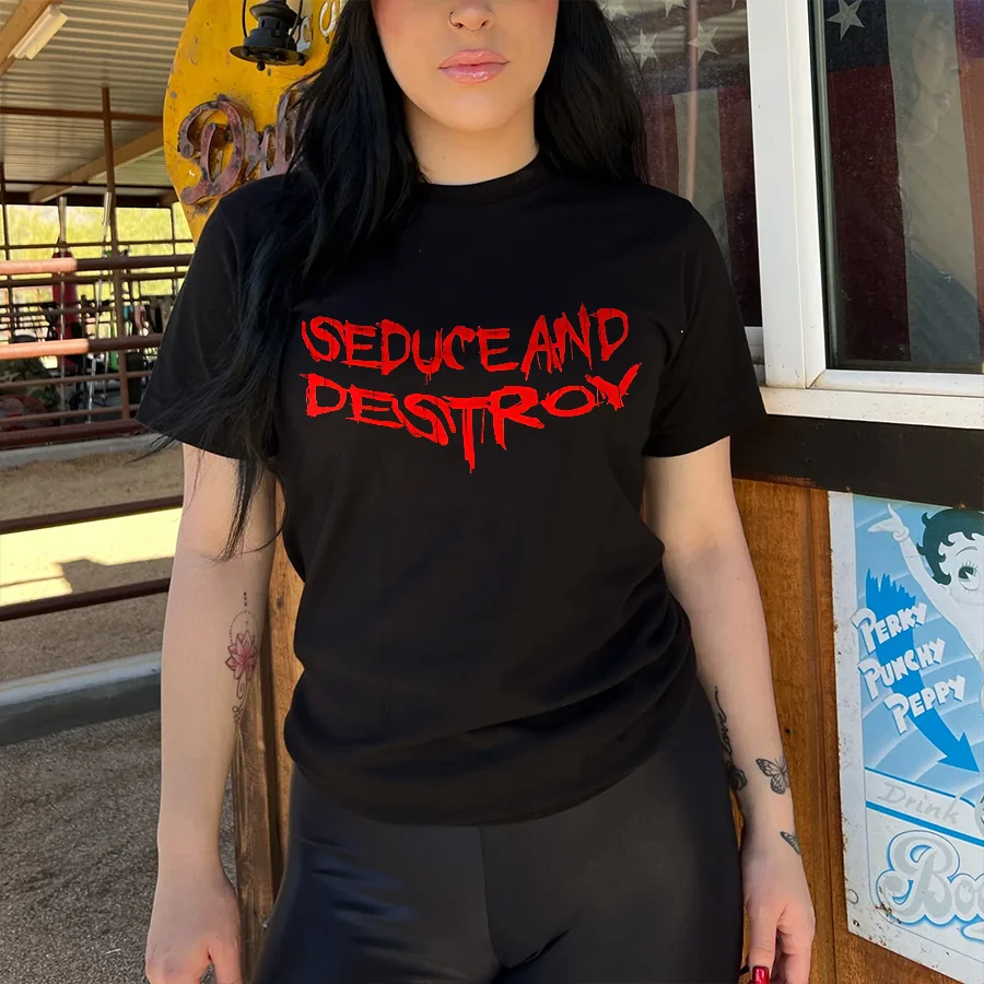 Seduce And Destroy T-shirt - Neojana