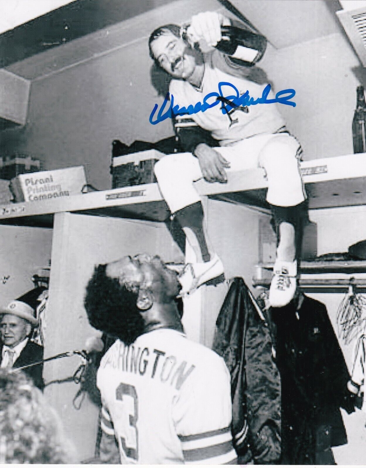 DAROLD KNOWLES OAKLAND A'S ACTION SIGNED 8x10